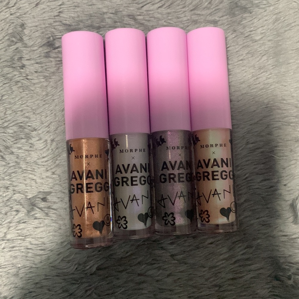 Make up bundle😊💕!! - Picture 4 of 6